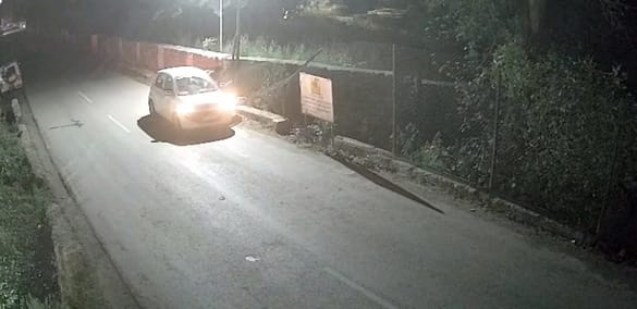 The garbage was dumped near the workshop in the darkness of the night
