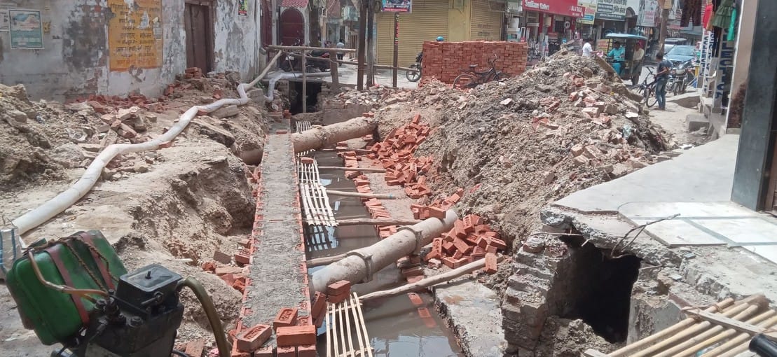 The road leading to Katiatola was closed for culvert construction