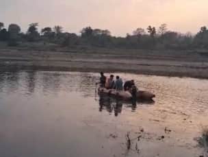 A trip to the Narmada river had a tragic end: three youths of the same family drowned to death