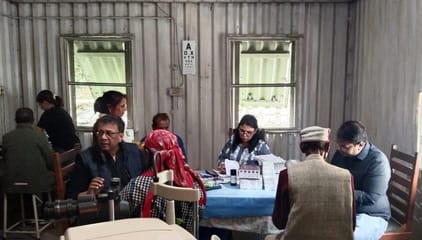 Experts examined the eyes of 202 patients and performed 55 cataract operations