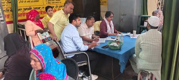 There was a crowd of patients of cough, cold and allergy in health fairs