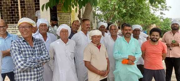 Electricity supply could not be restored even after 10 days, villagers created ruckus