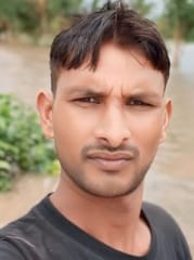 The injured e-rickshaw driver died during treatment