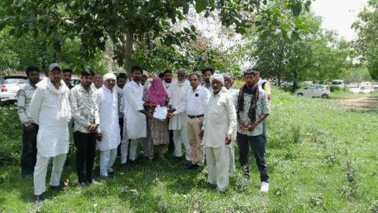 Second accused arrested in Sanwara murder case, victim's family met SP