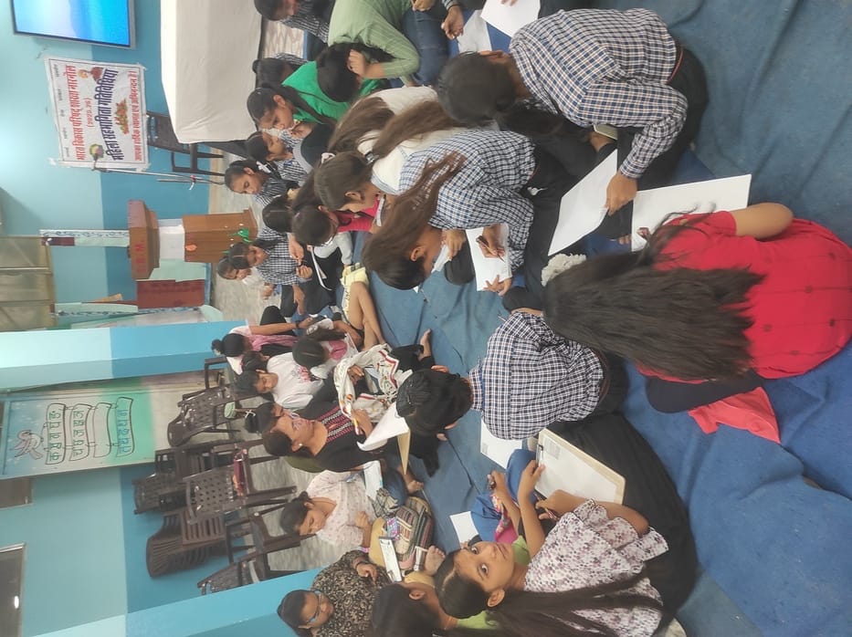 Taught mehndi designs to kids