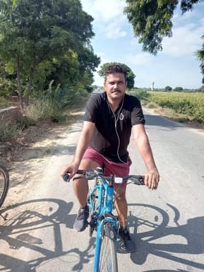 Bicycle keeps body and environment healthy: Arun