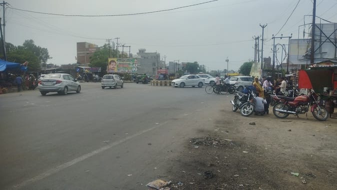 Construction of flyover will start at Mohammadi bypass intersection after rain