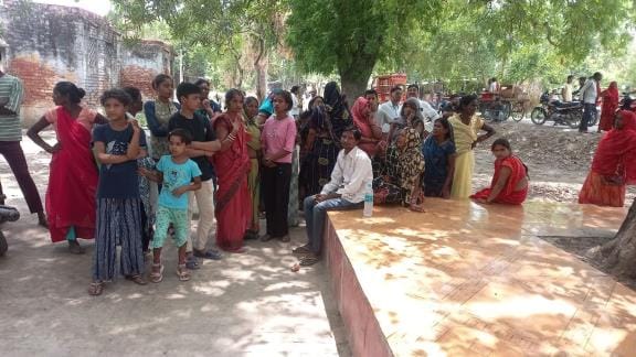 Sister-in-law and sister-in-law died after being crushed by a dumper