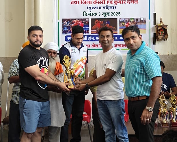 Karnaveer became district Kesari and Aman became district Kumar