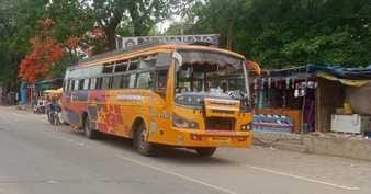 Truck and bus collided, one hand of a girl got separated from her body, four injured