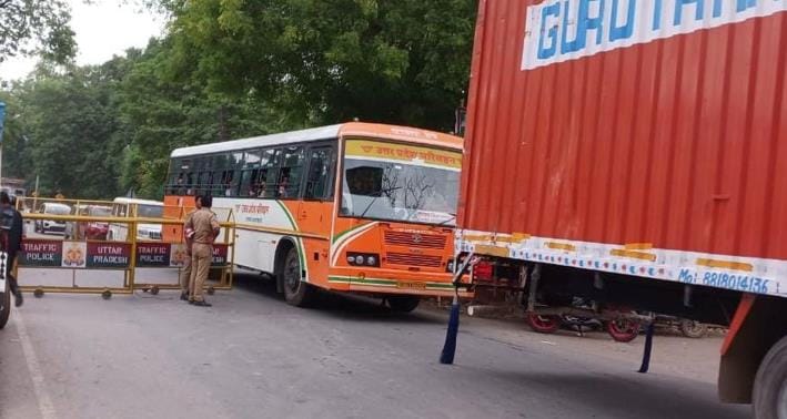Police beat, villagers jam highways