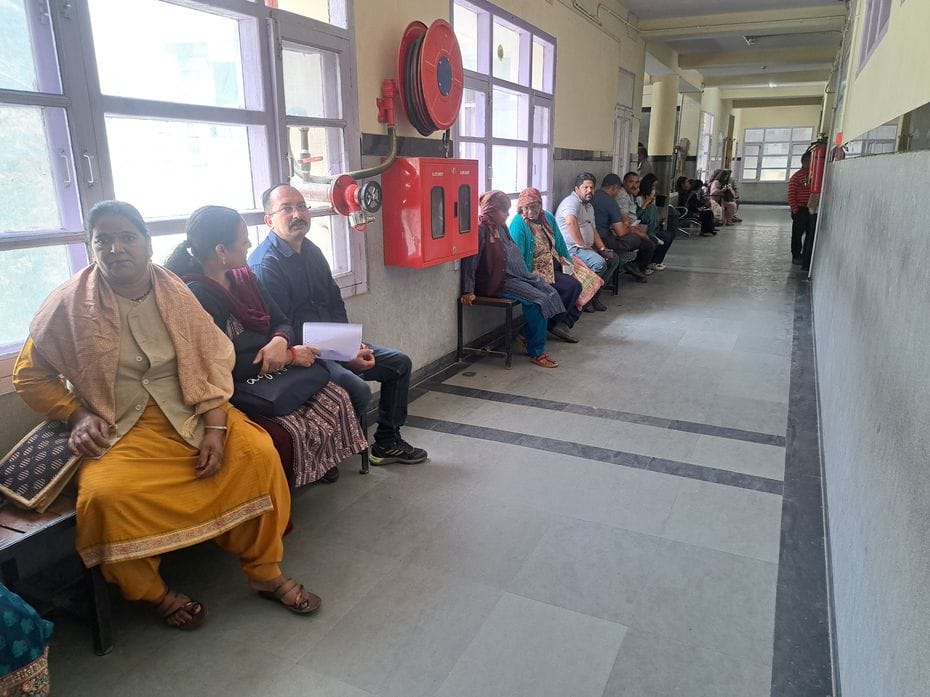 Wearing mask is mandatory in Kheneri hospitals