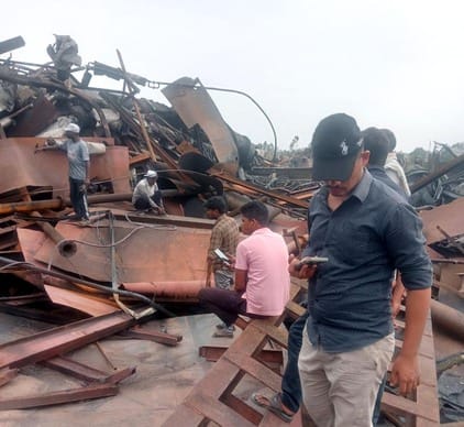 Officers spoke to Munendra's wife, assured help