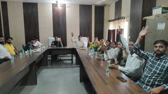 Ratia Nagar Palika's budget of 27 crore 88 lakh passed