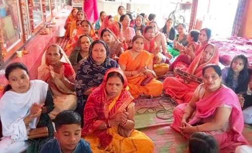 Bhandara was held on the fourth Tuesday... Devotees flocked to the temples