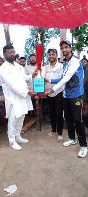 Gola won the title thanks to Vishal and Tushar