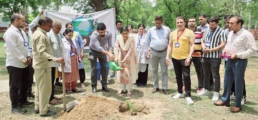 Doctors in the civil hospital gave the message of saving the environment by planting trees