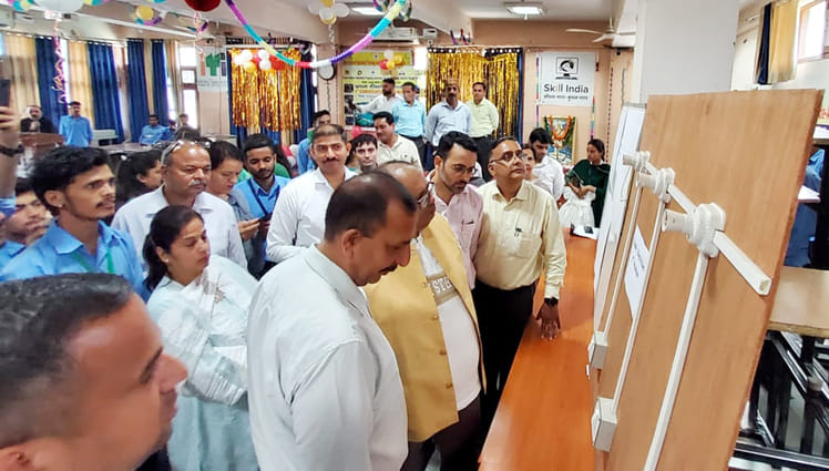 Winning trainees honored at ITI's skill convocation