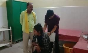 Husband attacked woman with knife when she came to her maternal uncle's house, report