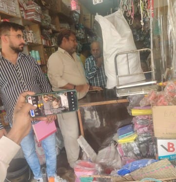 9 shopkeepers fined Rs 85 thousand, 85 kg plastic seized