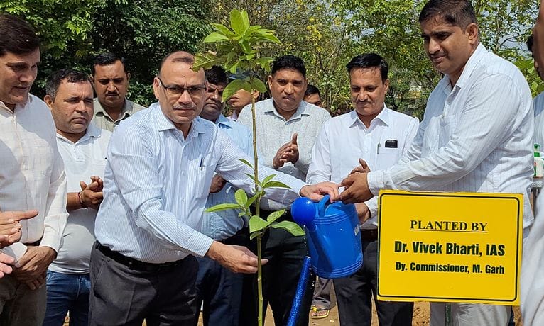 Forest department will distribute 7.40 lakh saplings