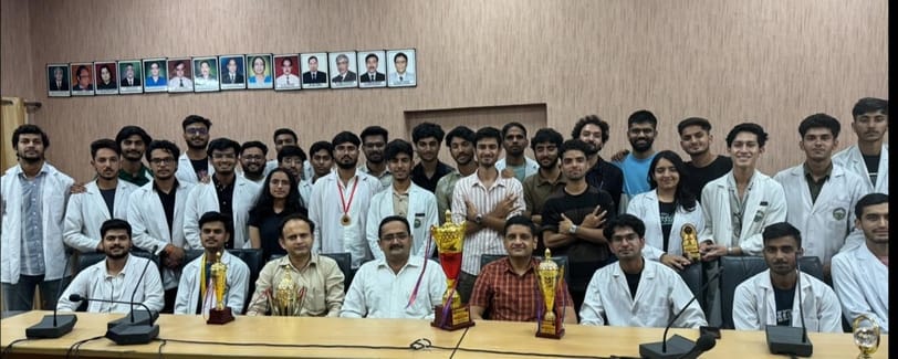 Tanda students performed brilliantly in Inter College Medical Fest