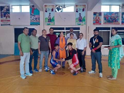 District Kumari Sezal Gill and District Kesari Komal became