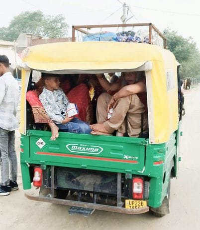 There is no roadways bus on Amla route, only private buses are the only support