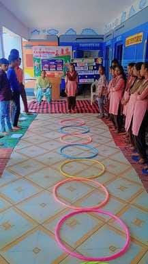 Children are learning to stay healthy through yoga in summer camp