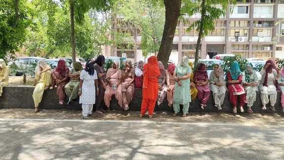Women arrived to solve the drinking water problem