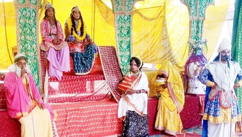 Artists from Vrindavan staged the birth of Ram
