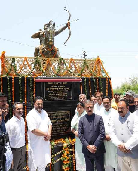 Dehra got many gifts including the circle office of Jal Shakti Department