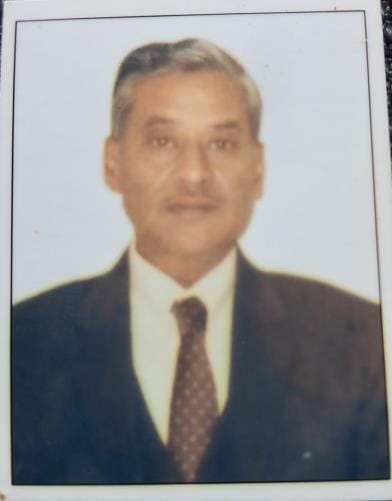 An old man who came to settle the house dispute died of a heart attack