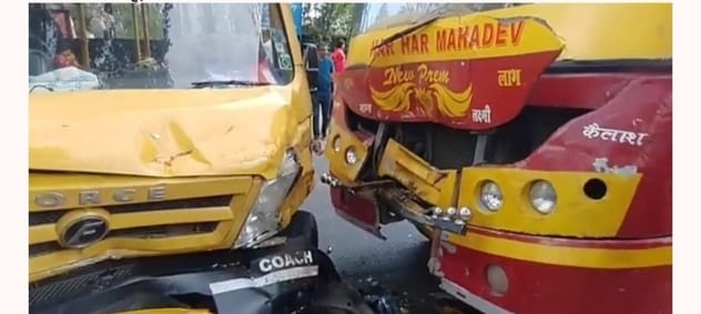 School and private bus collide, 17 children and passengers narrowly escape death