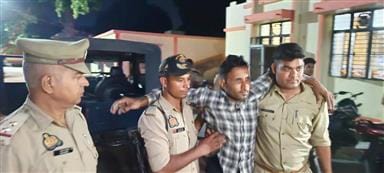 Cattle smuggler arrested in police encounter, shot in leg