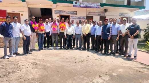 Surendra became the president of C&V Teachers Association Hamirpur for the sixth time