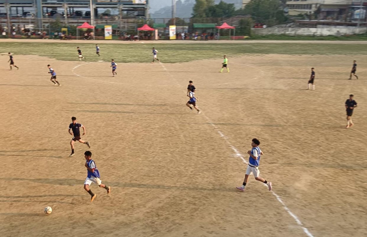 The teams of Kendriya Vidyalaya and Maharishi Vidya Mandir were the winners