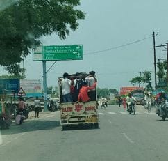 There is abundance of illegal vehicles, lives of passengers are at risk