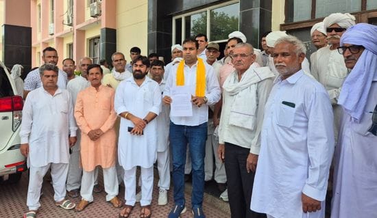 The farmers' agitation has reached a decisive point, demand for the formation of an evaluator committee