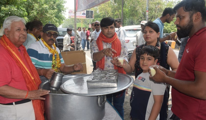 Worshiped with fasting on Nirjala Ekadashi, distributed sherbet to passersby