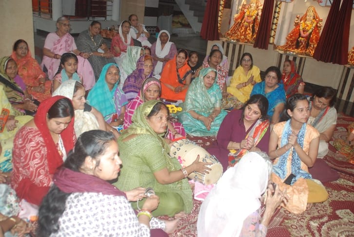 On Nirjala Ekadashi, Bhajan Kirtan was done in the temple and Bhandara was organized