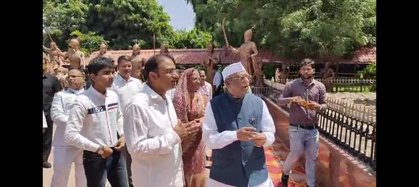 राजसमंद के दौरे पर पहुंचे राज्यपाल हरिभाऊ बागड़े।