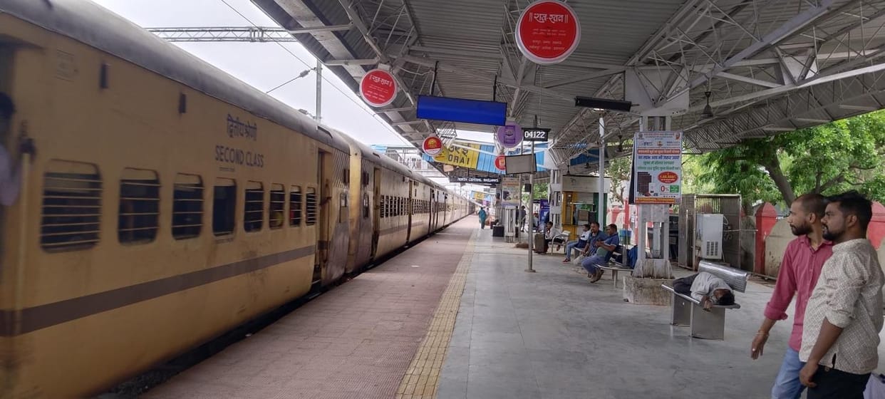Jhansi Lucknow Passenger canceled for one month from today