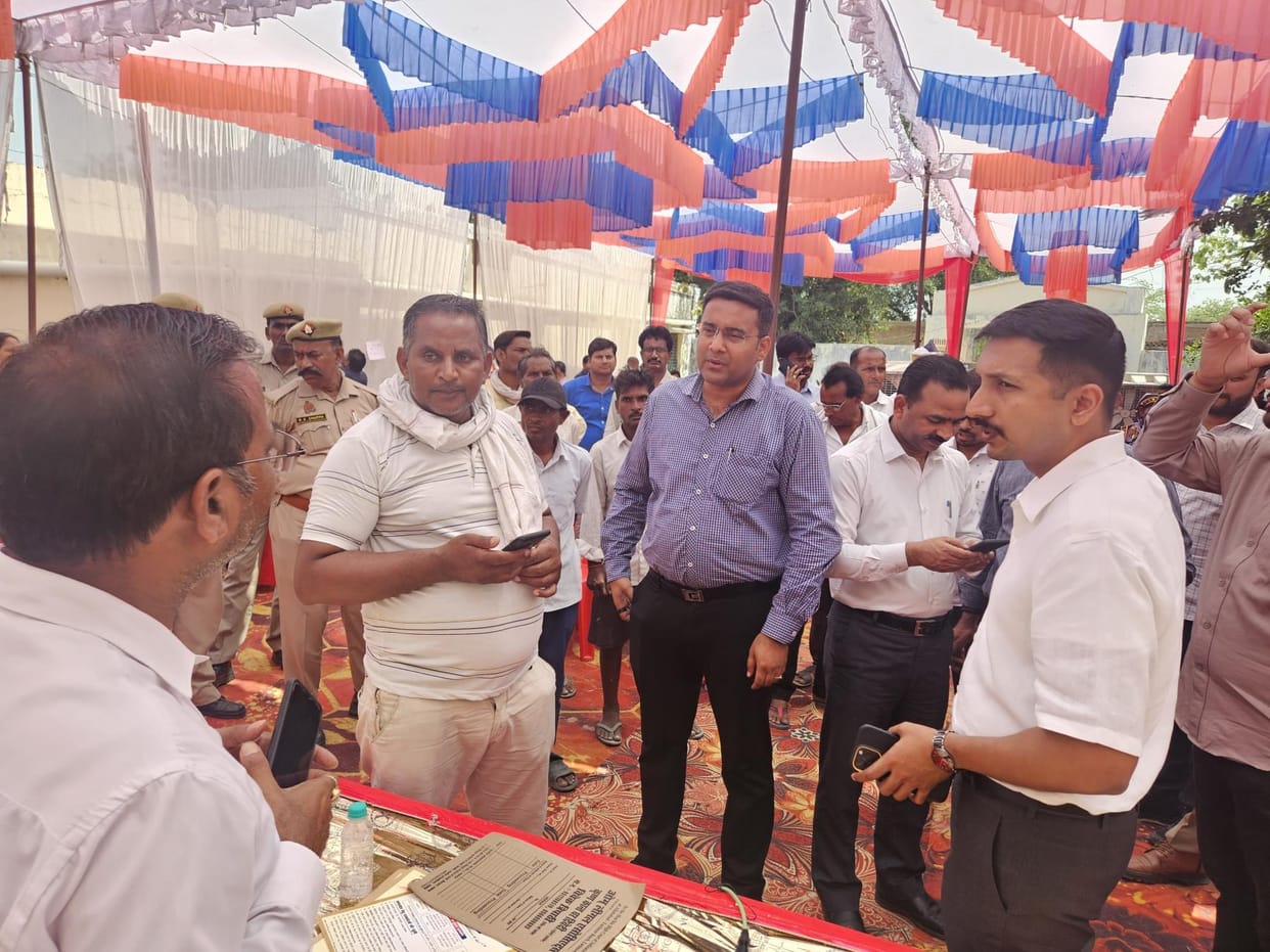 Negligence in making ration card, adverse entry to supply inspector