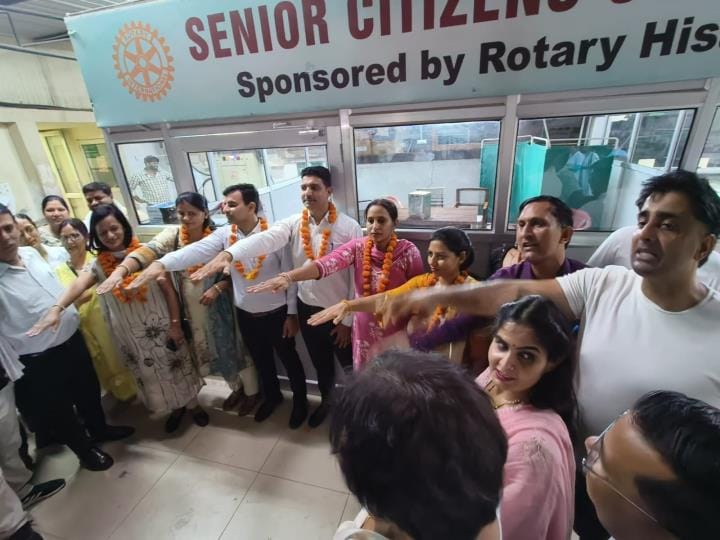 Santosh Sheoran became the district head of Nursing Officer Welfare Association and Anita Lohan became the vice head
