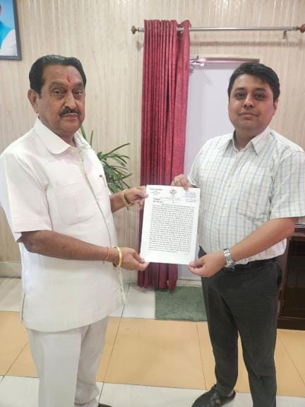 The process of underpass started in Kichha, MLA Behad met DM