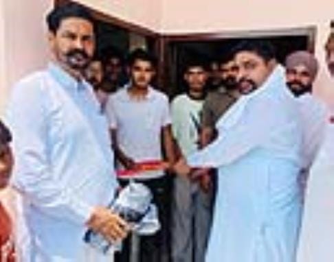 The Gram Panchayat started the library which was closed for years in the new building of village Bhangu
