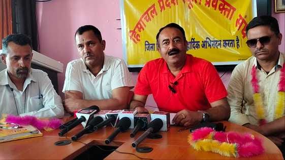 schoo;l lectures meeting in nahan
