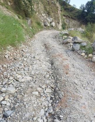 There is a risk of accident at more than 50 places on the 19 km road of Jarajibali