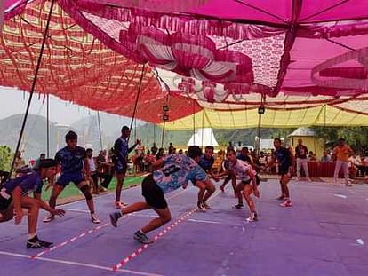 Solan News: अंडर-19 कबड्डी मुकाबले में साई की टीम बनी चैंपियन Sai's team became champion in Under-19 Kabaddi competition